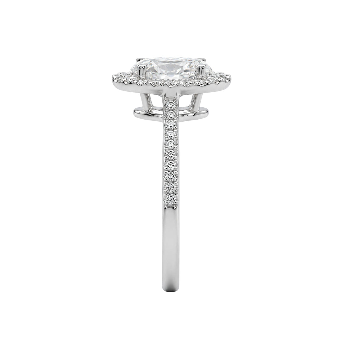 Lab-Grown Diamond Oval Halo Engagement Ring in 14K White Gold or 14K Yellow Gold