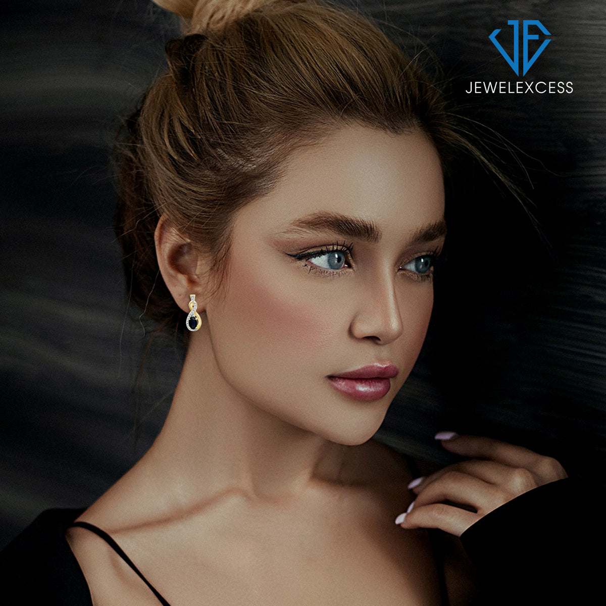 4 1/2 ct. T.G.W. Sapphire 3-Piece Jewelry Set with Diamond Accent in 14K Gold over Silver