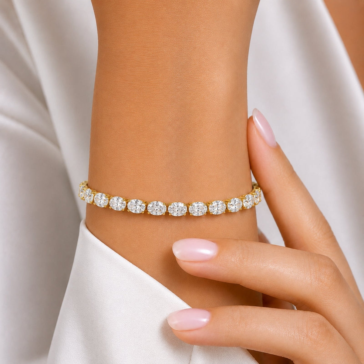 Lab-Grown Diamond Oval Tennis Bracelet in 14K White Gold or 14K Yellow Gold
