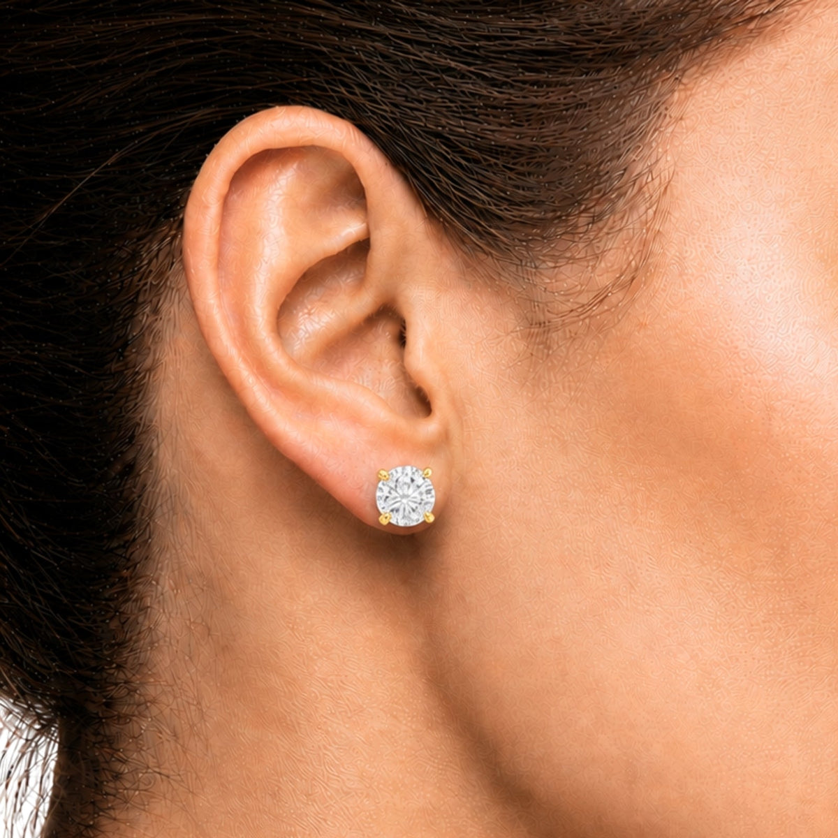 Lab-Grown Diamond Round Stud Earrings in 14K White Gold or 14K Yellow Gold