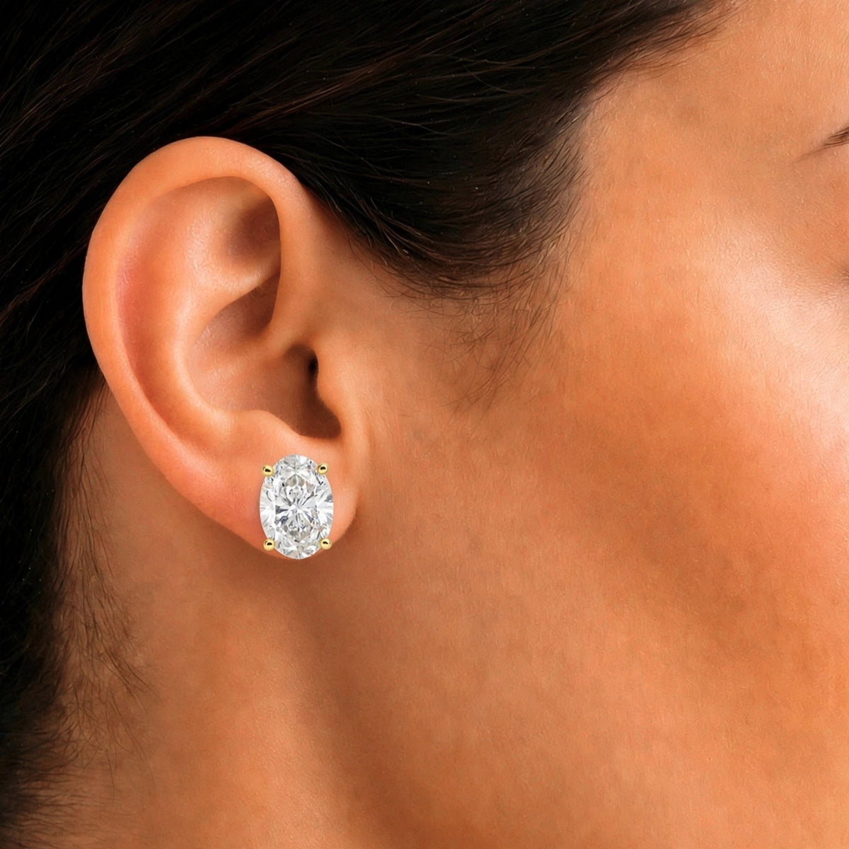 Lab-Grown Diamond Oval Stud Earrings in 14K White Gold or 14K Yellow Gold