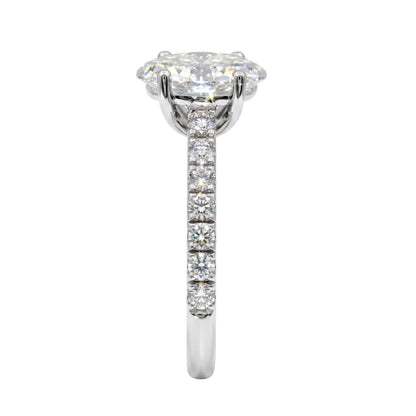 Lab-Grown Diamond Oval Solitaire Wedding Ring in 14K White Gold or 14K Yellow Gold